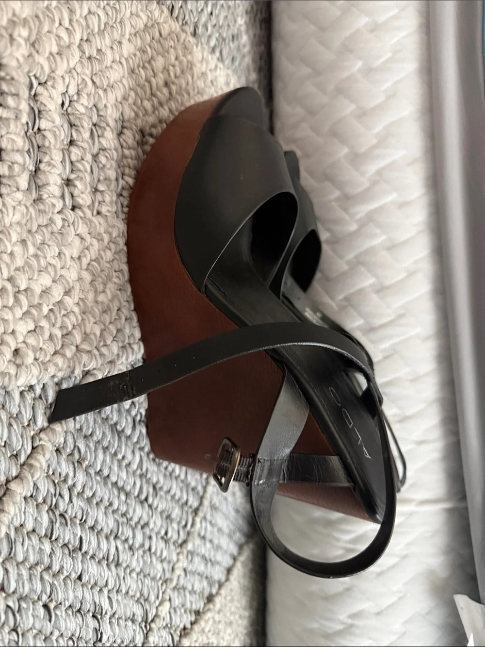 Aldo Black Leather Platform Sandals with Brown Wood-Look Heel